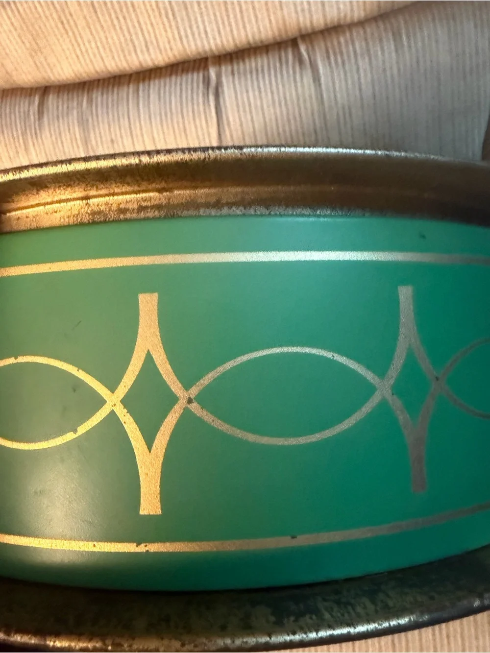 VTG Van Gogh Round Tin Tray with a different scene on each side. RARE